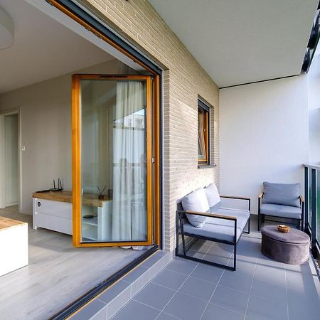 Hello Apartments Zajezdnia Wrzeszcz With Private Parking Gdansk Ngoại thất bức ảnh